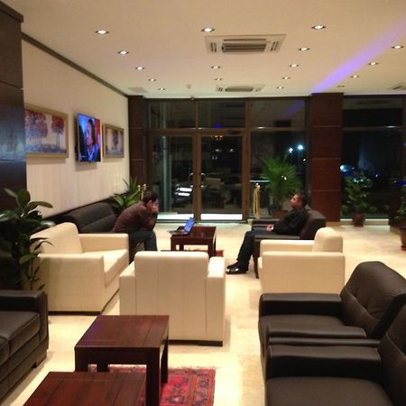 Bl Hotel'S Arbil Eksteriør bilde